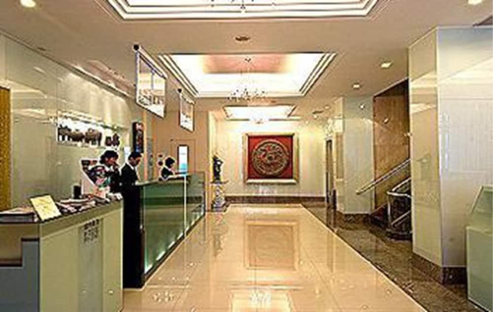 First Hotel Taipei Exterior photo